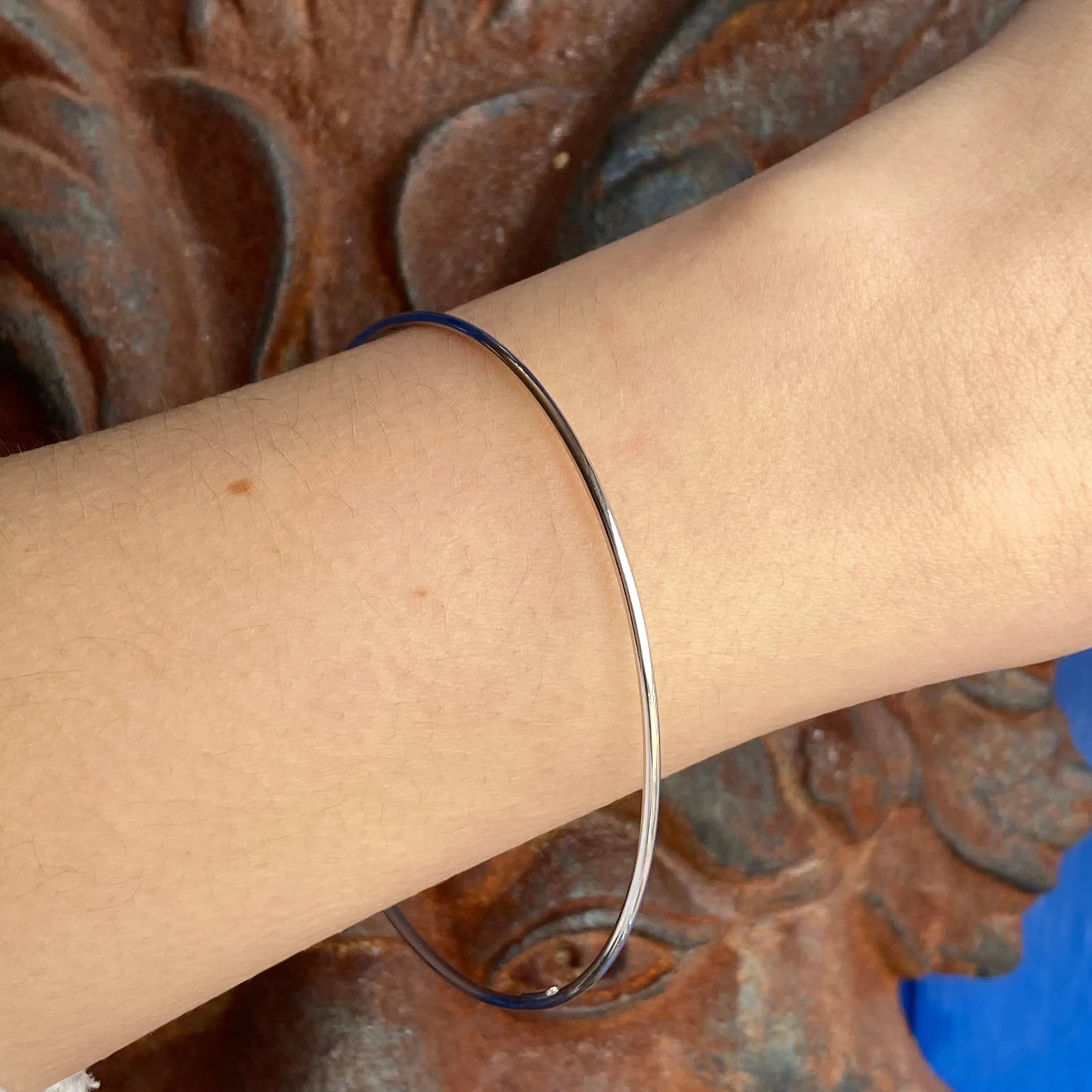14KT White Gold Thin Bangle Slip-On Bracelet 1.5mm