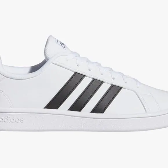 Adidas grand court Big kids 4