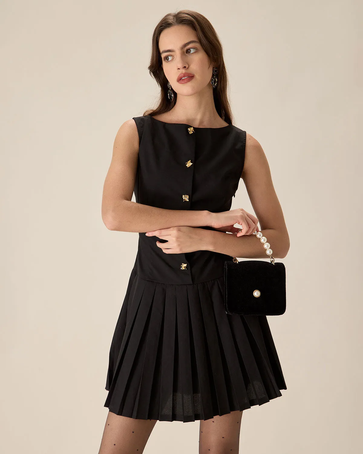 Black Boat Neck Pleated Mini Dress