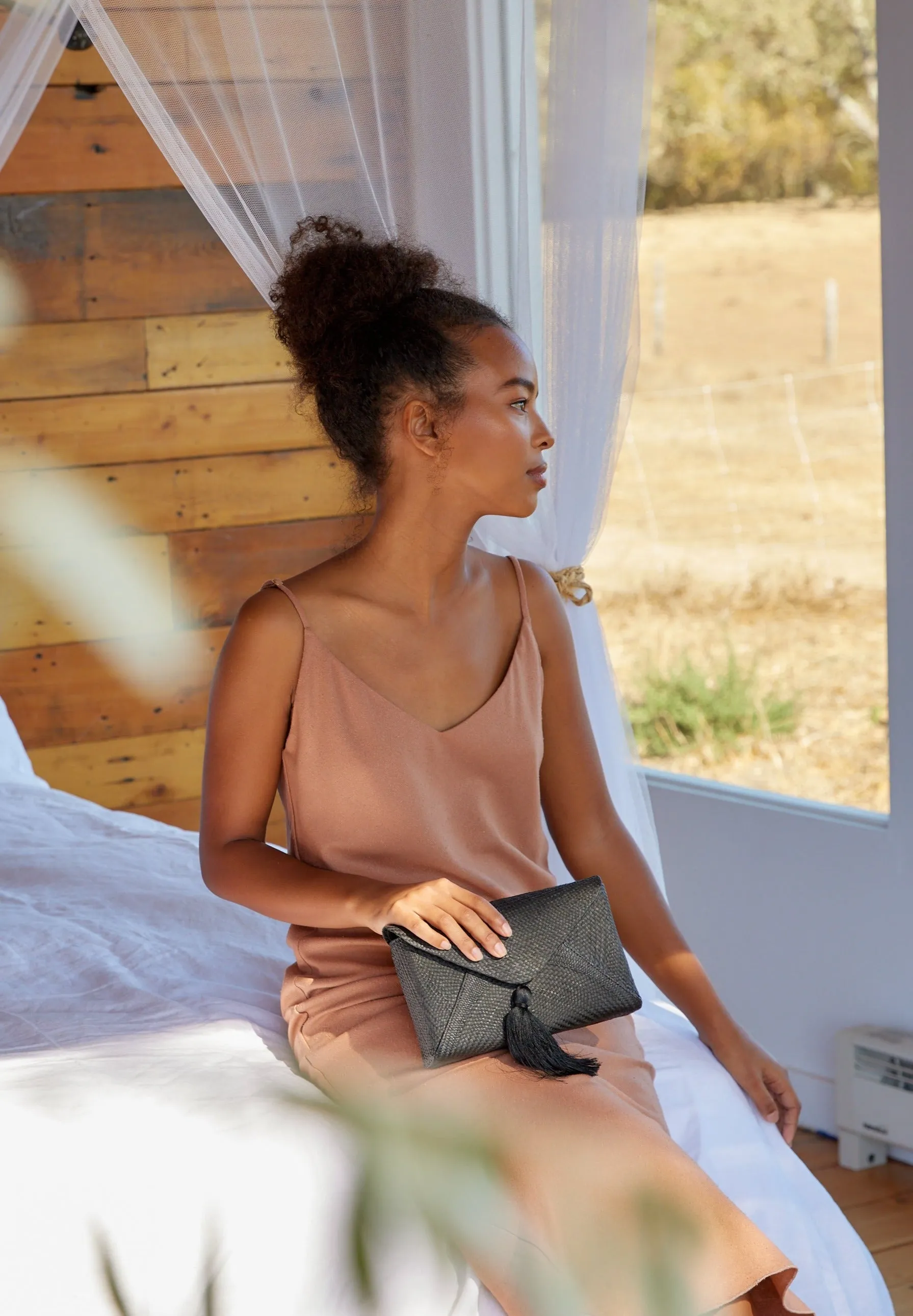 Cassia Straw Clutch Bag