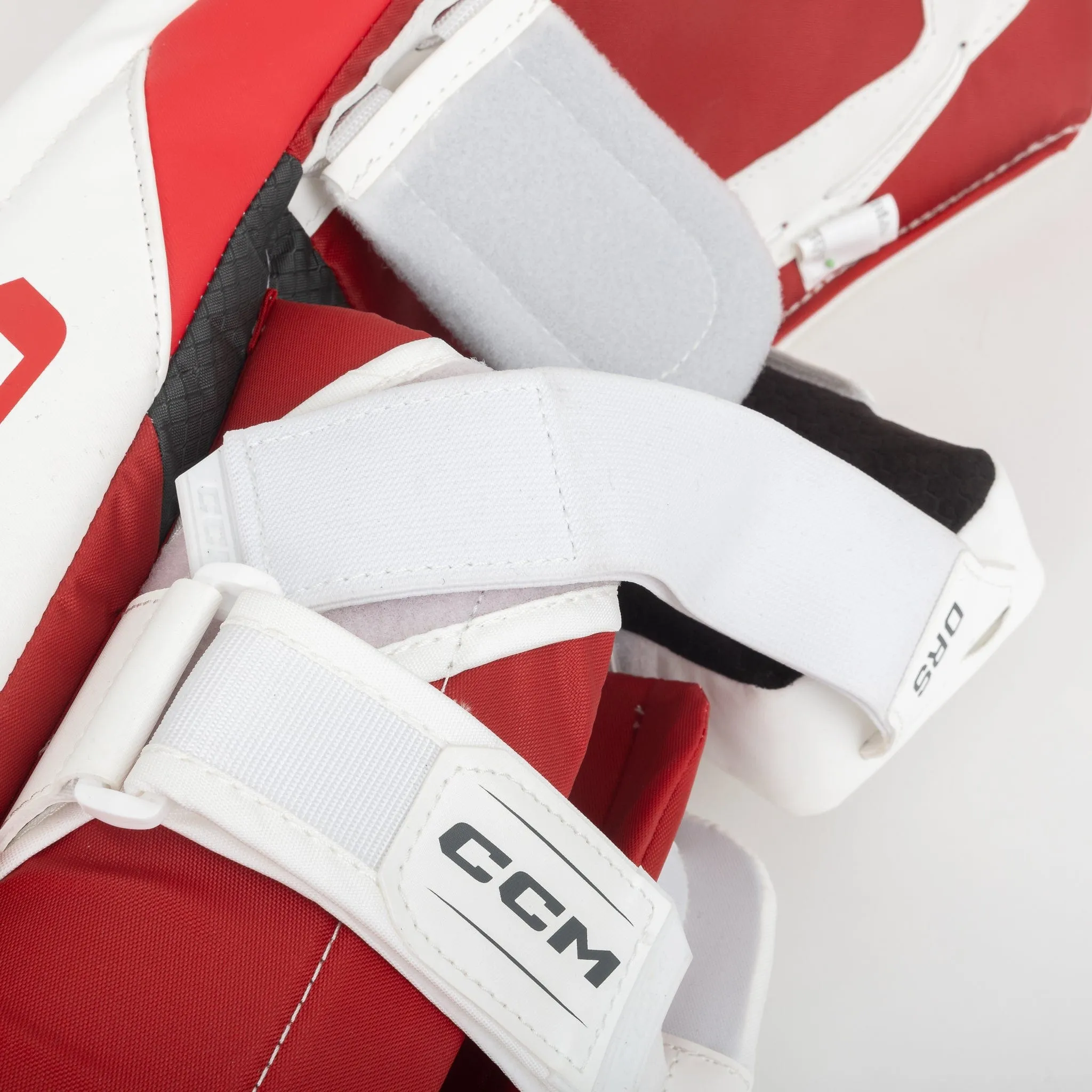 CCM Axis F5 Junior Goalie Leg Pads