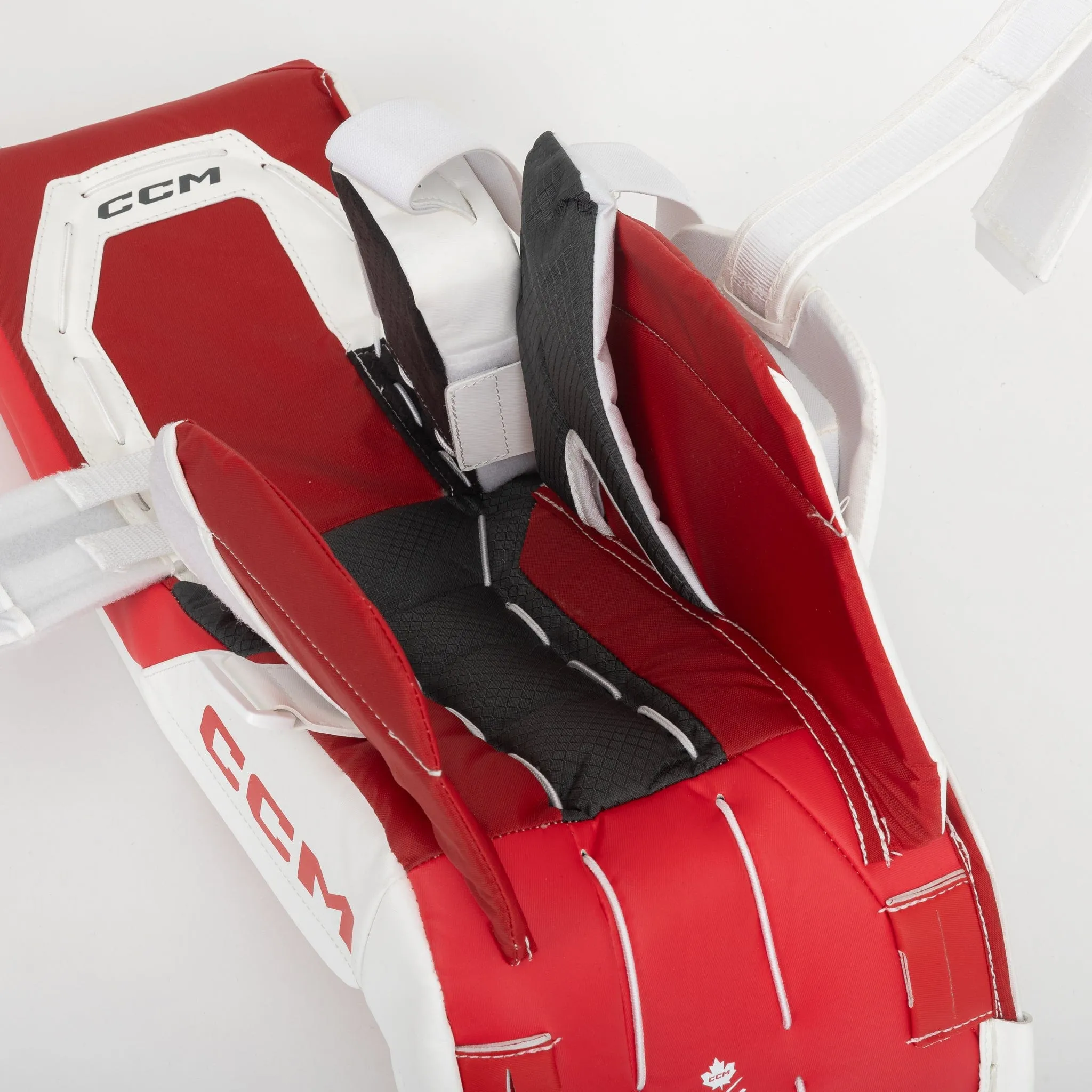 CCM Axis F5 Junior Goalie Leg Pads