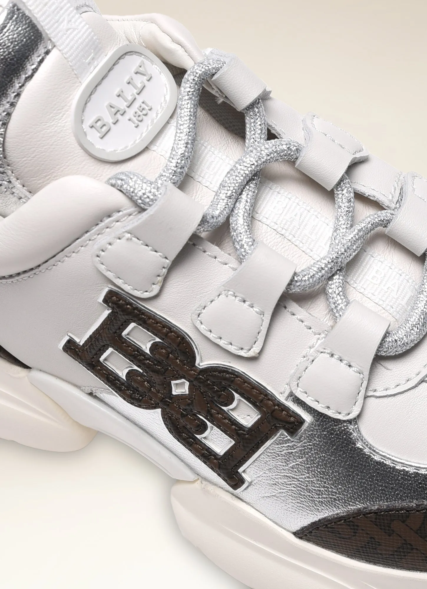 Claires - Sneakers