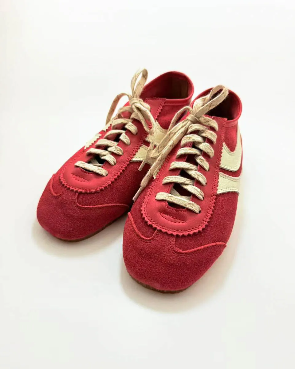 Color Block Tied Sneakers