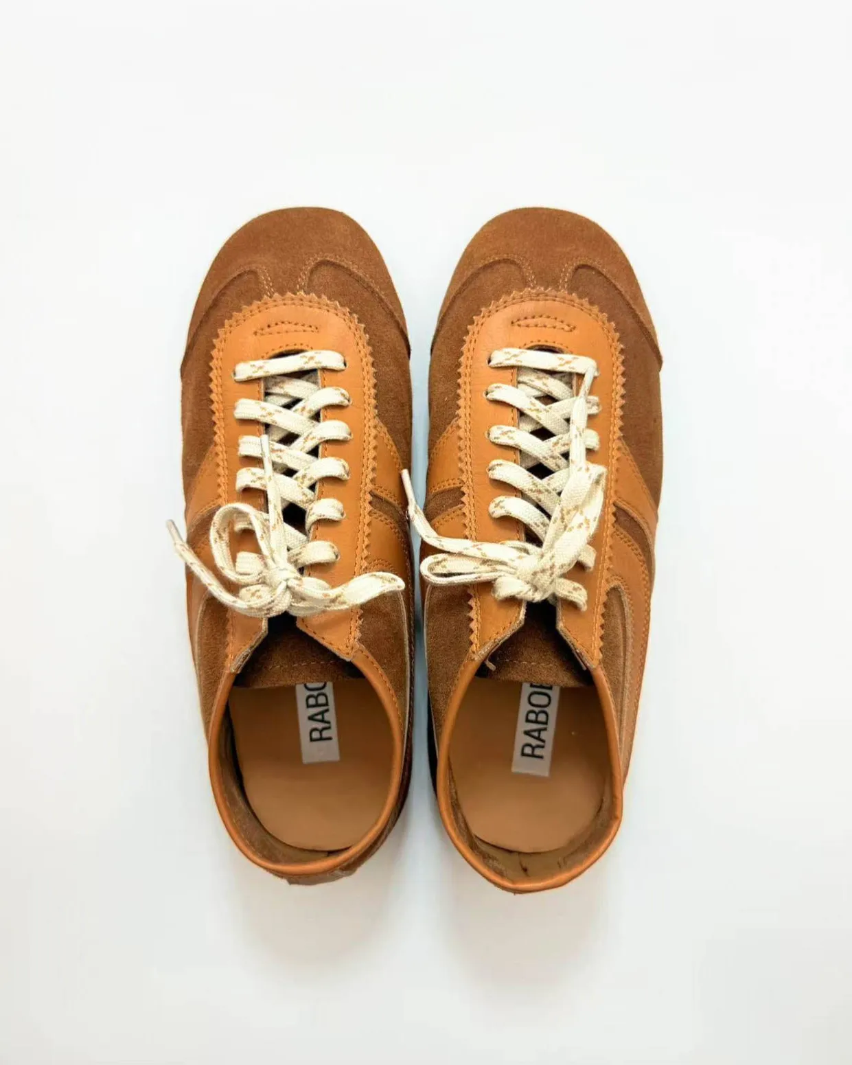 Color Block Tied Sneakers