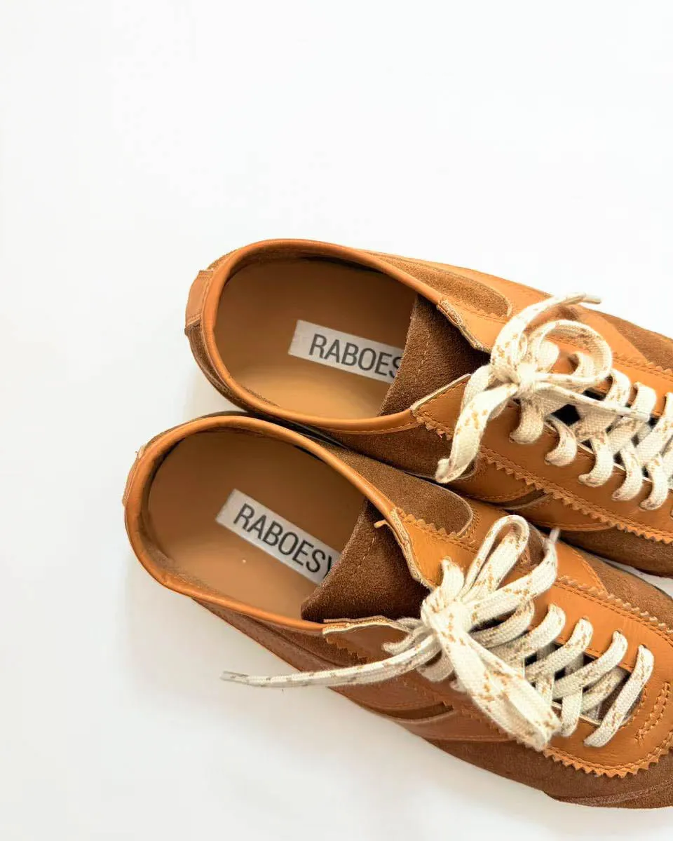 Color Block Tied Sneakers