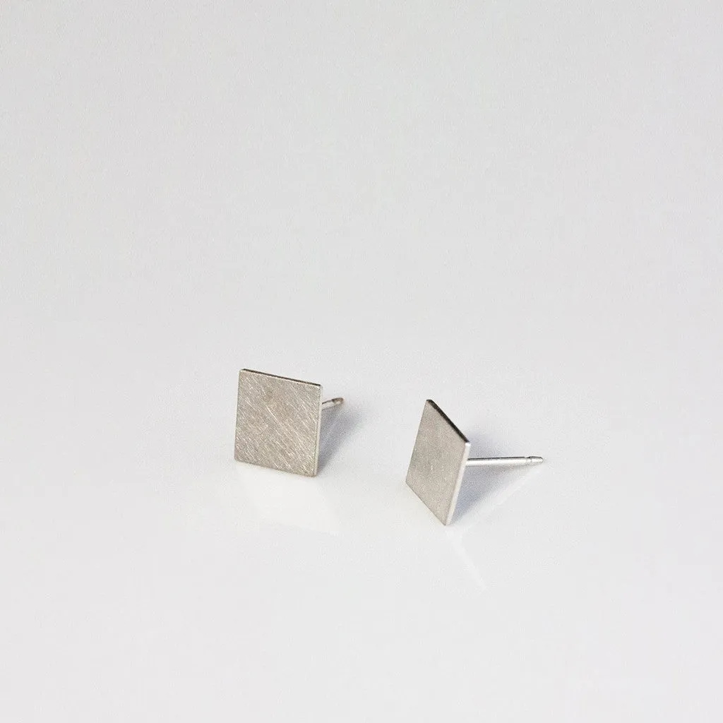 Flat N°090 Earrings