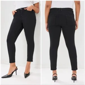 Good American Black Good Legs Crop Jeans