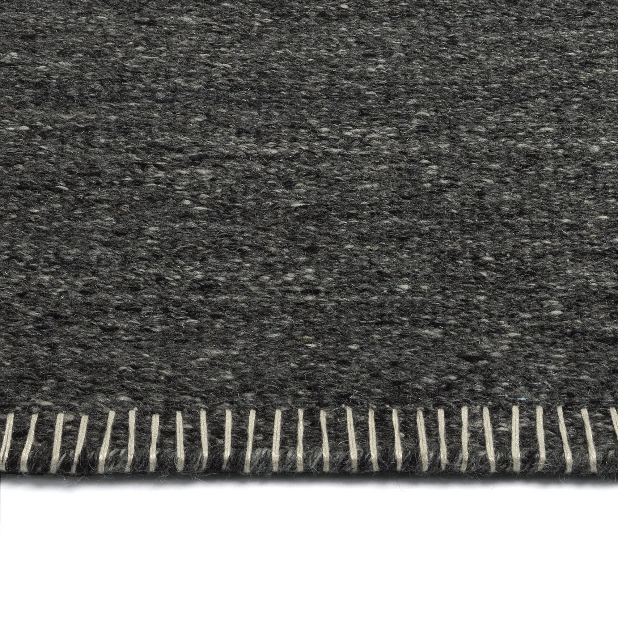 Hand Woven & Hand Serged 5x8 Wool Area Rug in Charcoal Grey by Kaleen Rugs! Made in India! Retails $507 US 