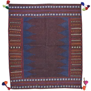 Hand-Woven Flat-weave Tribal Kilim Wool Rug (Size 4.8 X 5.4) Cwral-7716
