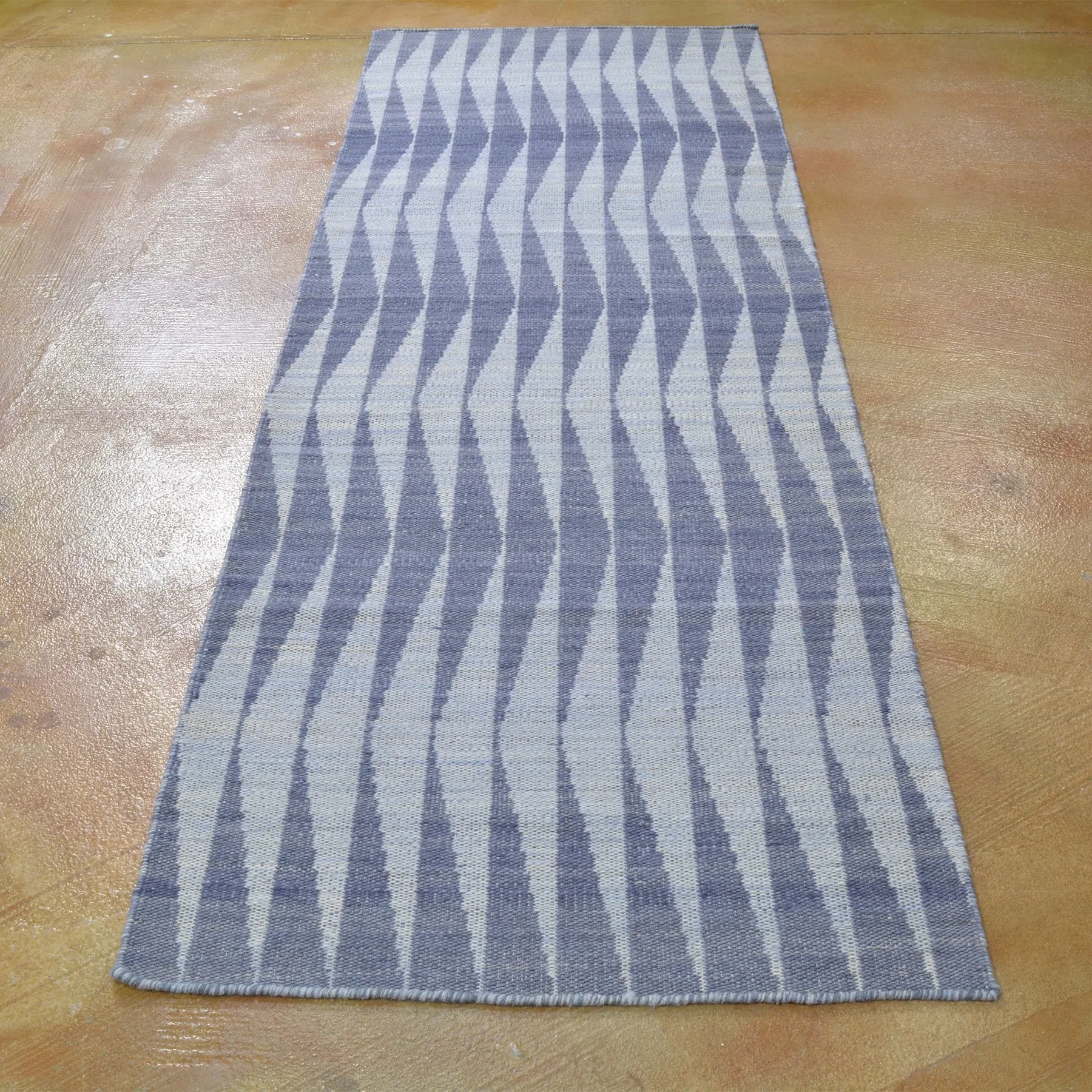 Hand-Woven Mordern Reversible Kilim Handmade 100% Wool Rug (Size 2.8 X 8.0) Brrsf-1467