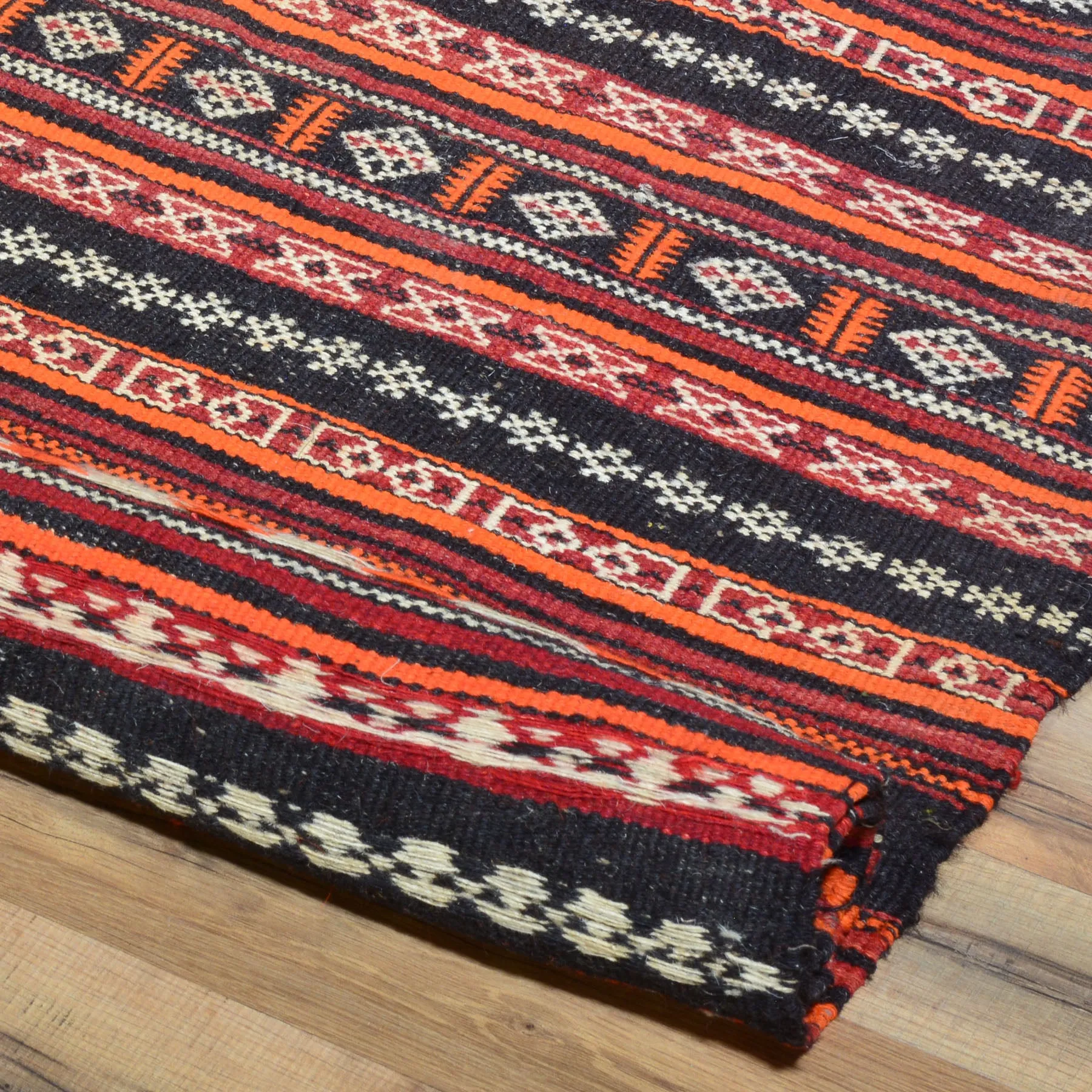 Hand-Woven Tribal Kilim Flatweave Surmai 100% Wool Rug (Size 2.8 X 8.10) Brral-3288