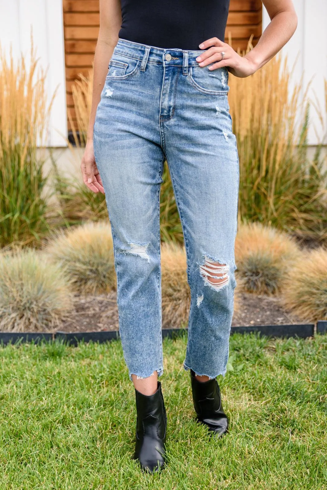 Hazel Blues® | Cityscape Cropped Chew Hem