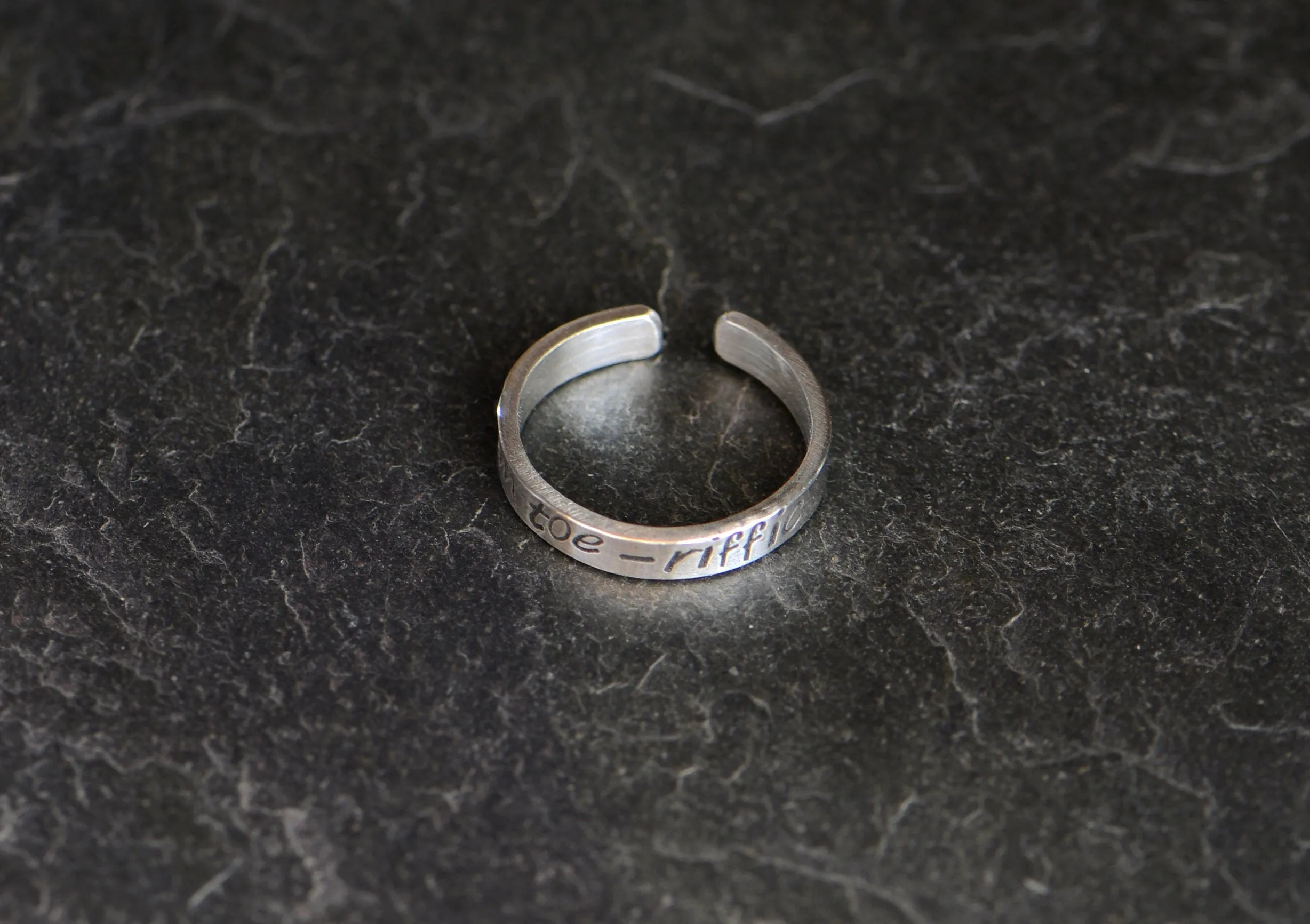 I am toe-riffic sterling silver toe ring