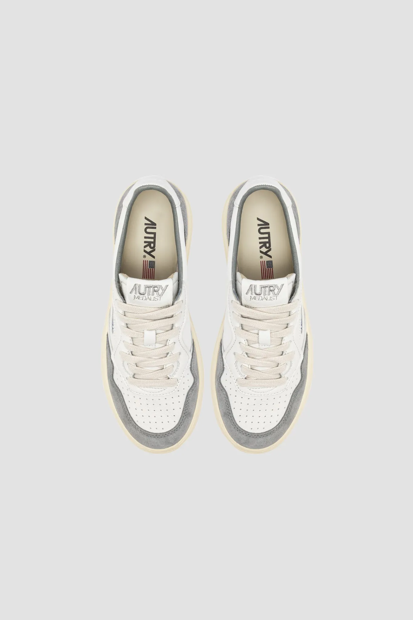 MEDALIST LOW GOAT/SUEDE WHITE/GREY