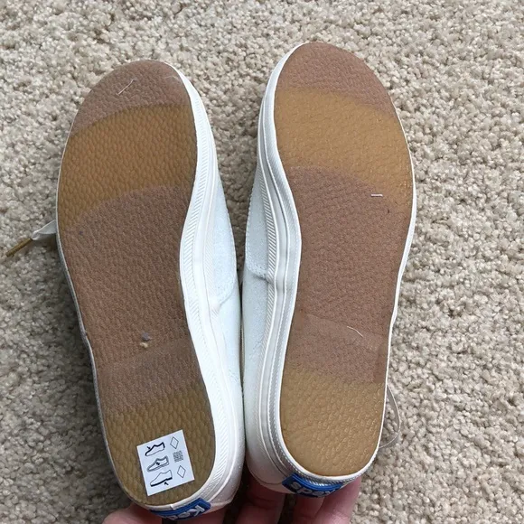 Meds for Kate spade white glitter sneakers