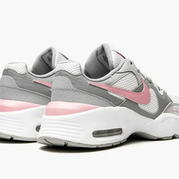 NIKE AIR MAX FUSION Sneakers