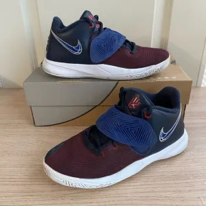 Nike Kyrie Flytrap III Kids Sneakers - 6.5 Y
