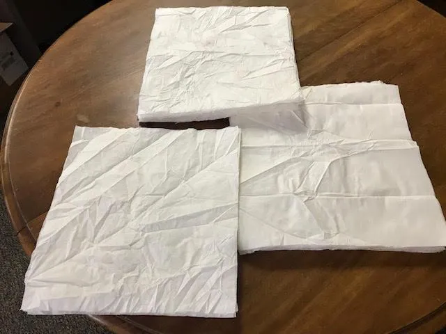 Non-Woven Light Weight Mighty Wipes