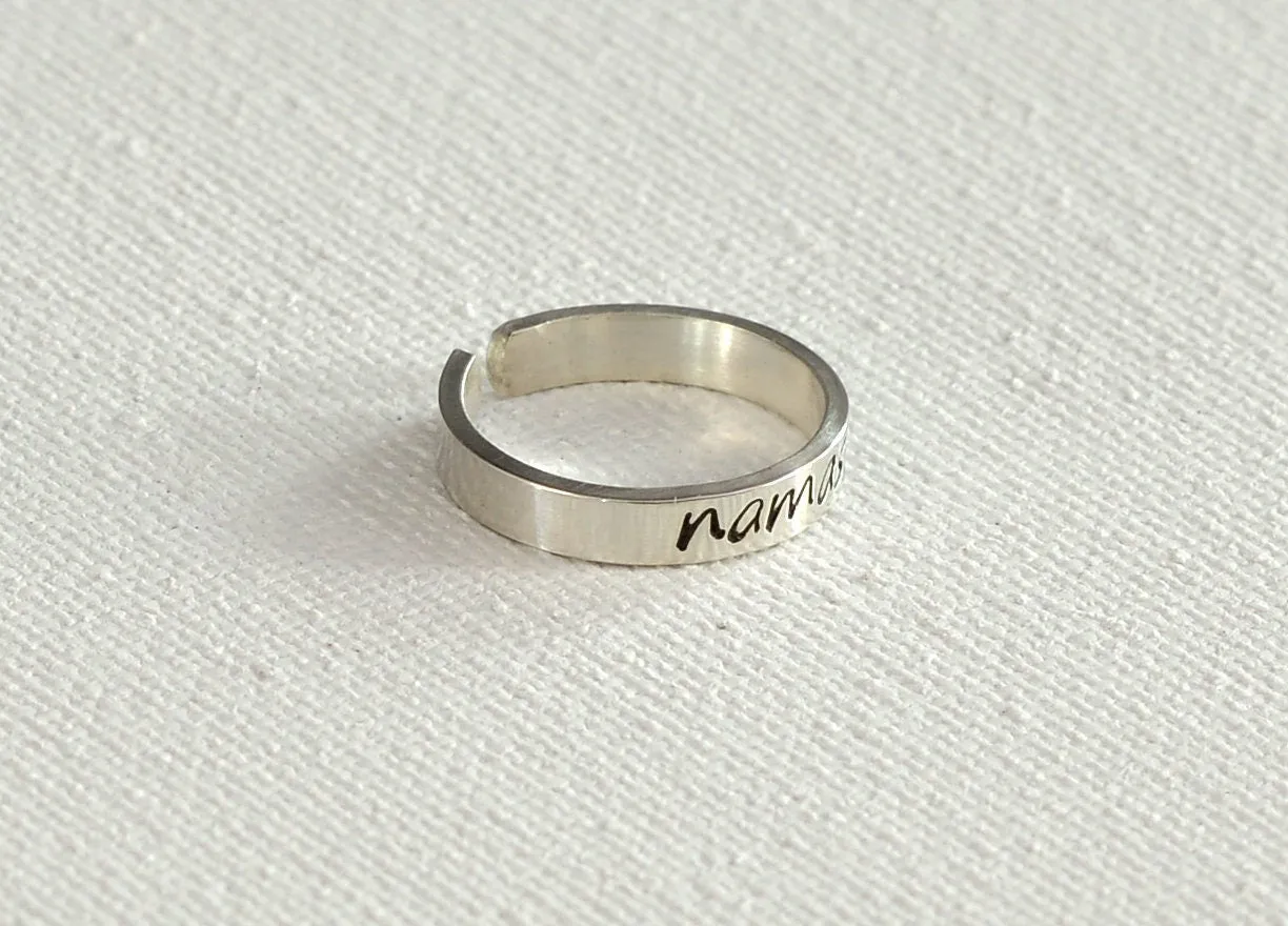 OM Toe Ring in Sterling Silver