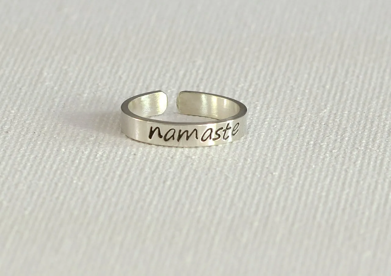 OM Toe Ring in Sterling Silver