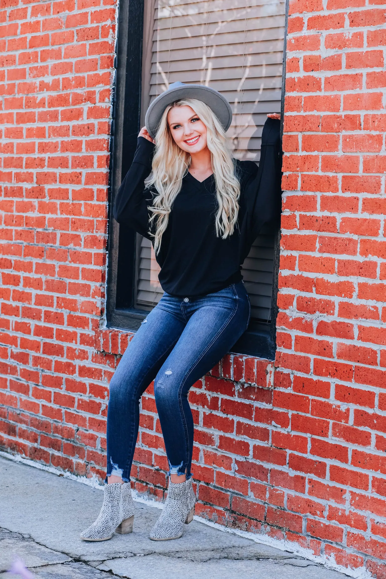 She's Got The Look Top - Black