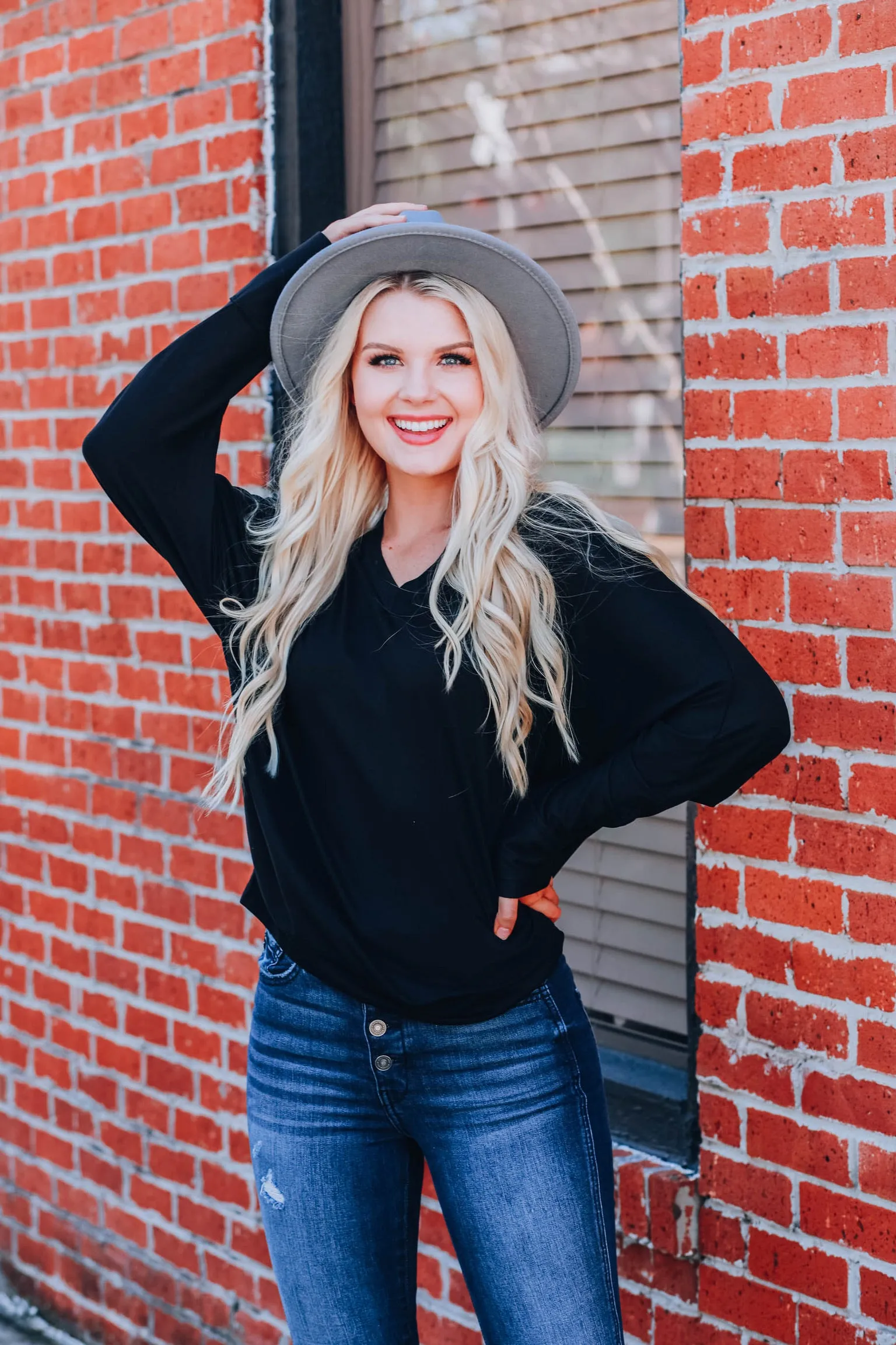 She's Got The Look Top - Black