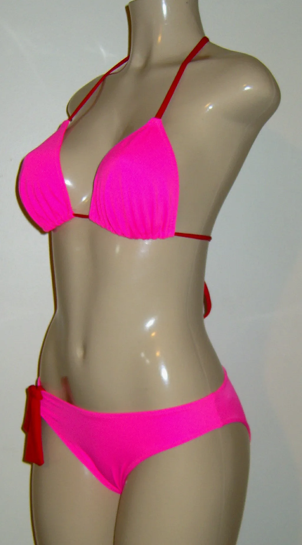 Sliding Triangle Top with Timeless Bottom