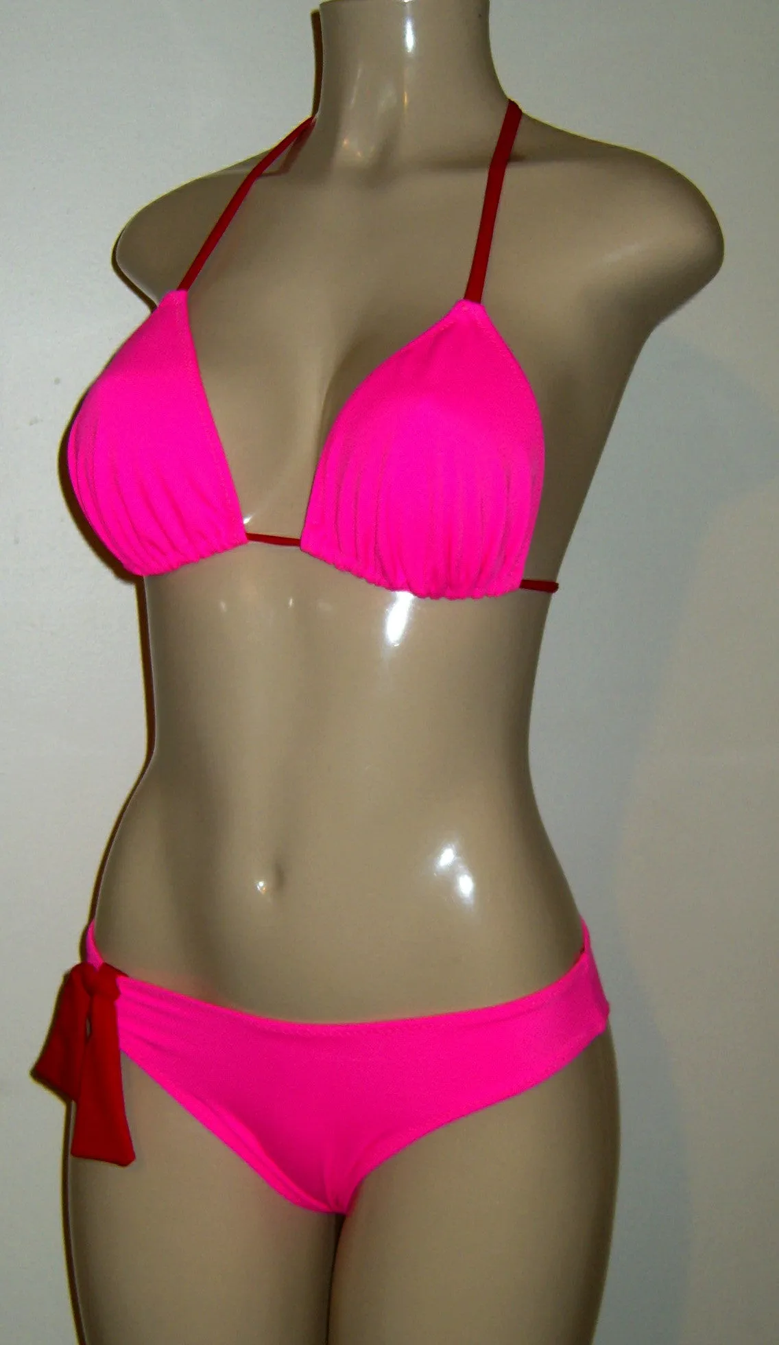 Sliding Triangle Top with Timeless Bottom