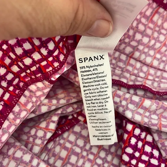 SPANX Sunshine Shorts Hibiscus Gingham Pink XL 4” inseam
