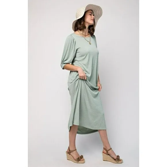The Chloe Textured Midi Dress in Sage