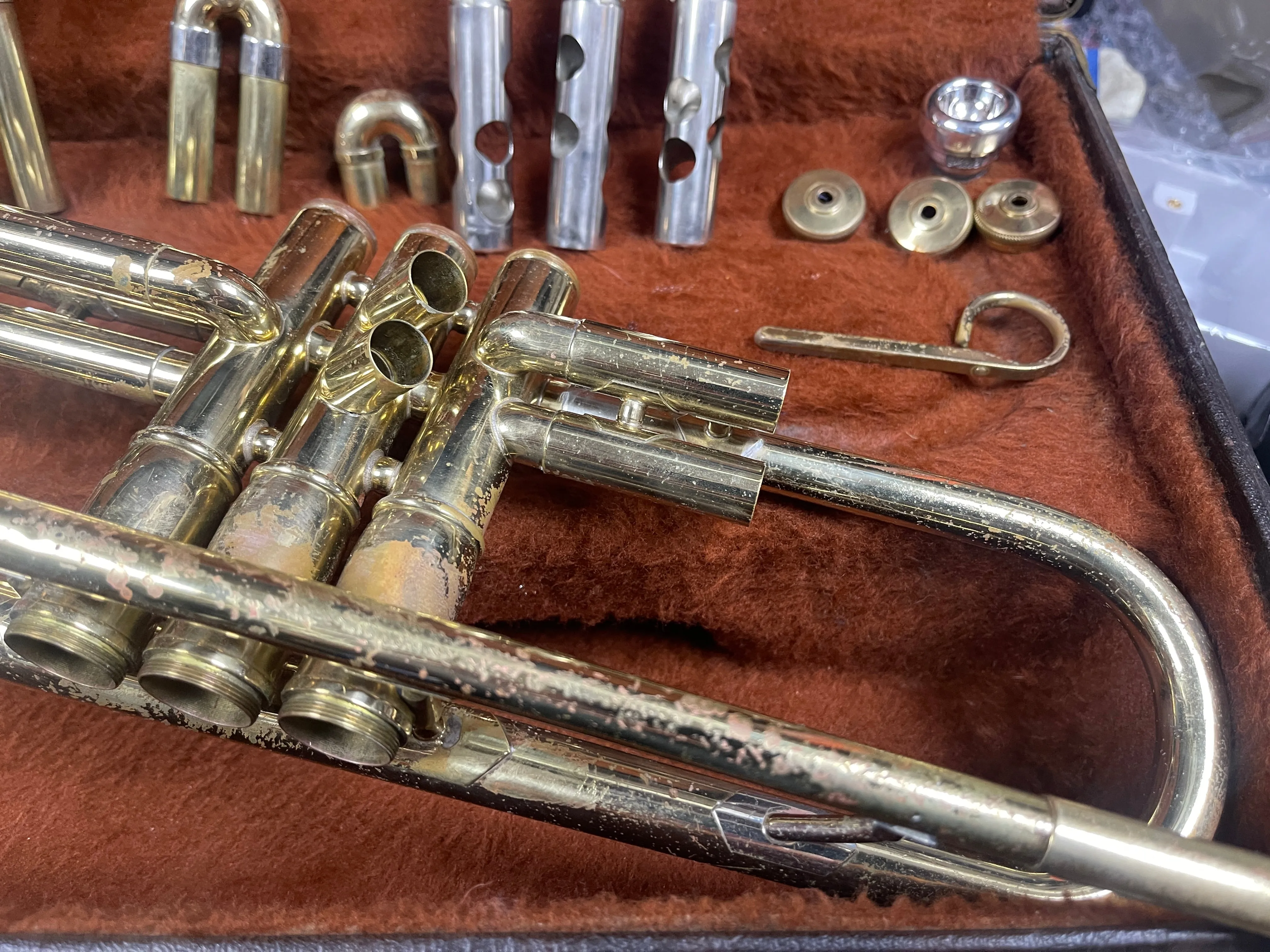 USED Olds Ambassasdor Bb  trumpet outfit