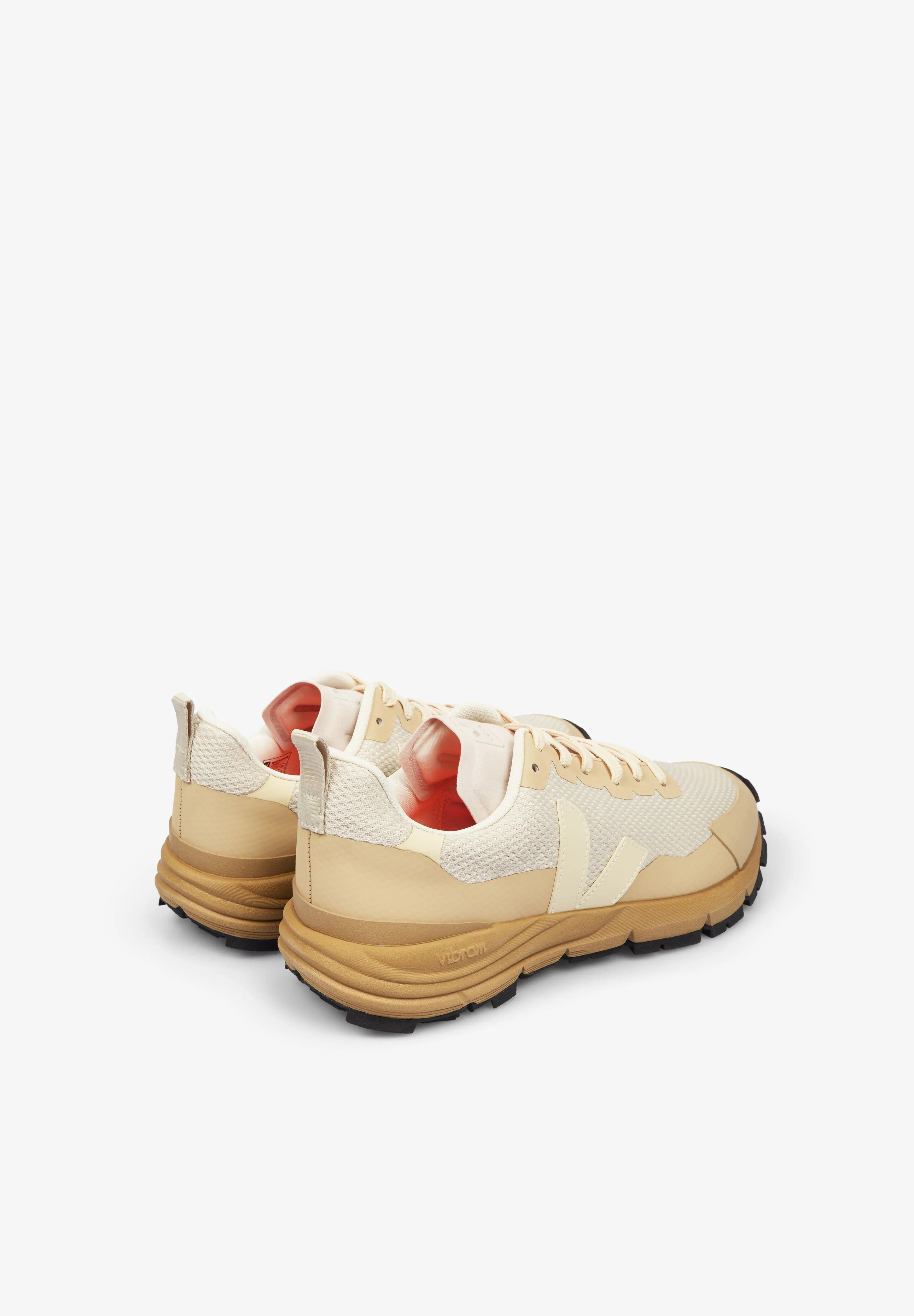 VEJA | SNEAKERS DEKKAN ALVEOMESH