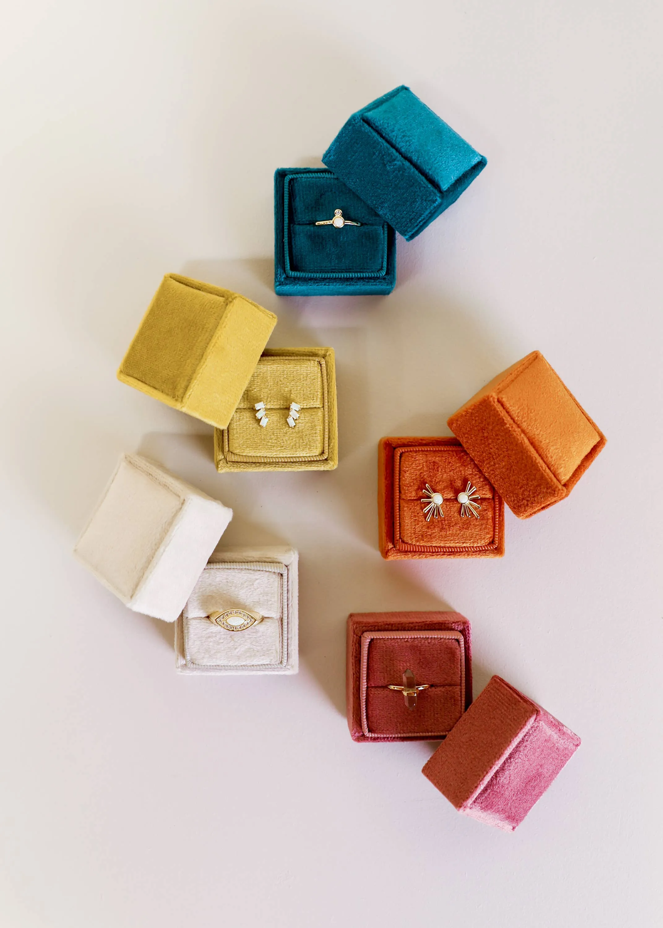 Velvet Jewelry Box - Square - Cream: Cream