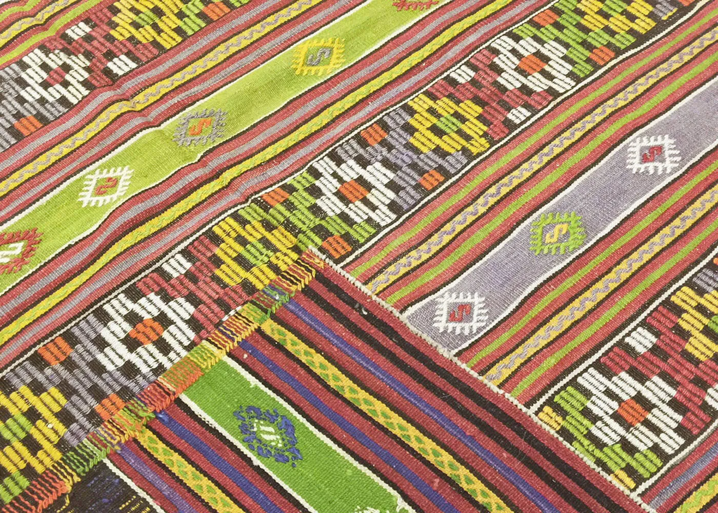 Vintage Turkish Kilim - 5'11" x 10'3"
