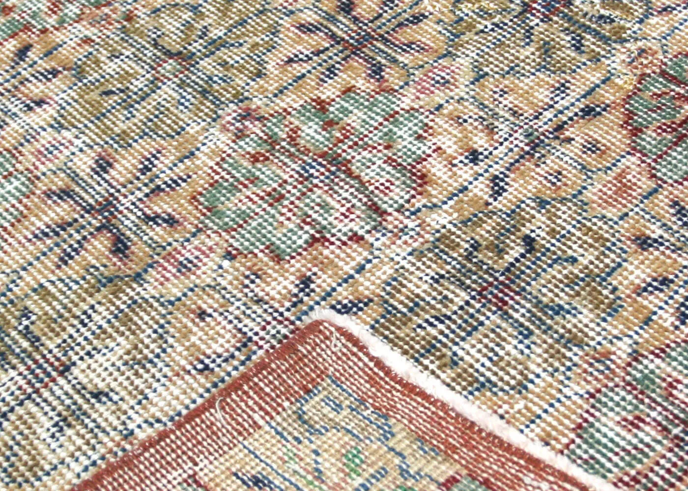 Vintage Turkish Mid-Century-Modern Rug - 3'9" x 6'1"