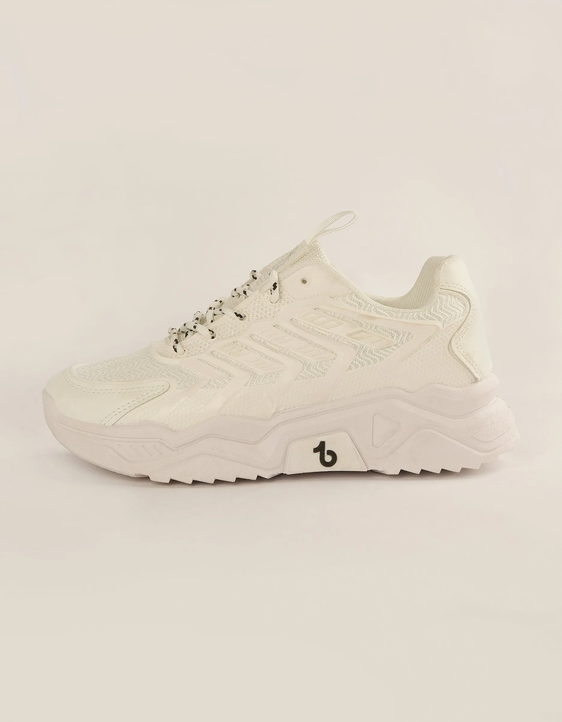 Women Urban Edge Chunky Sneakers - Snowcap White